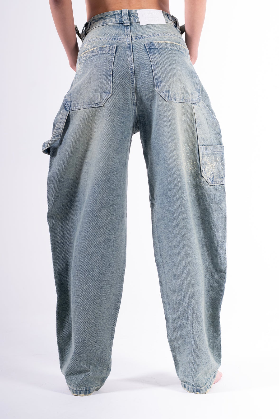 Jean baggy chispeado azul claro