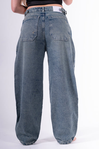 Jean baggy sobrebolsillo azul