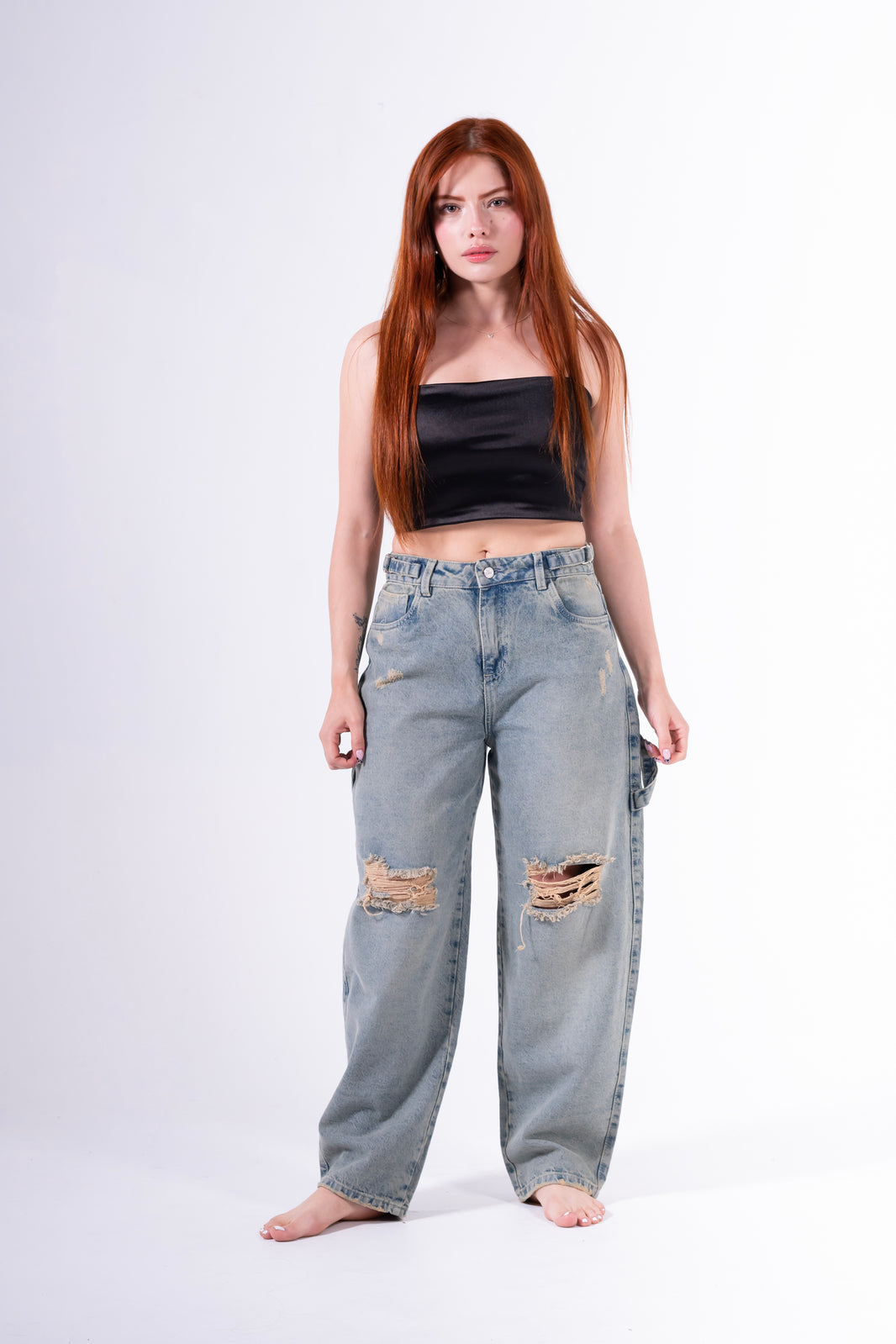 Jean baggy roto rodilla mantequilla