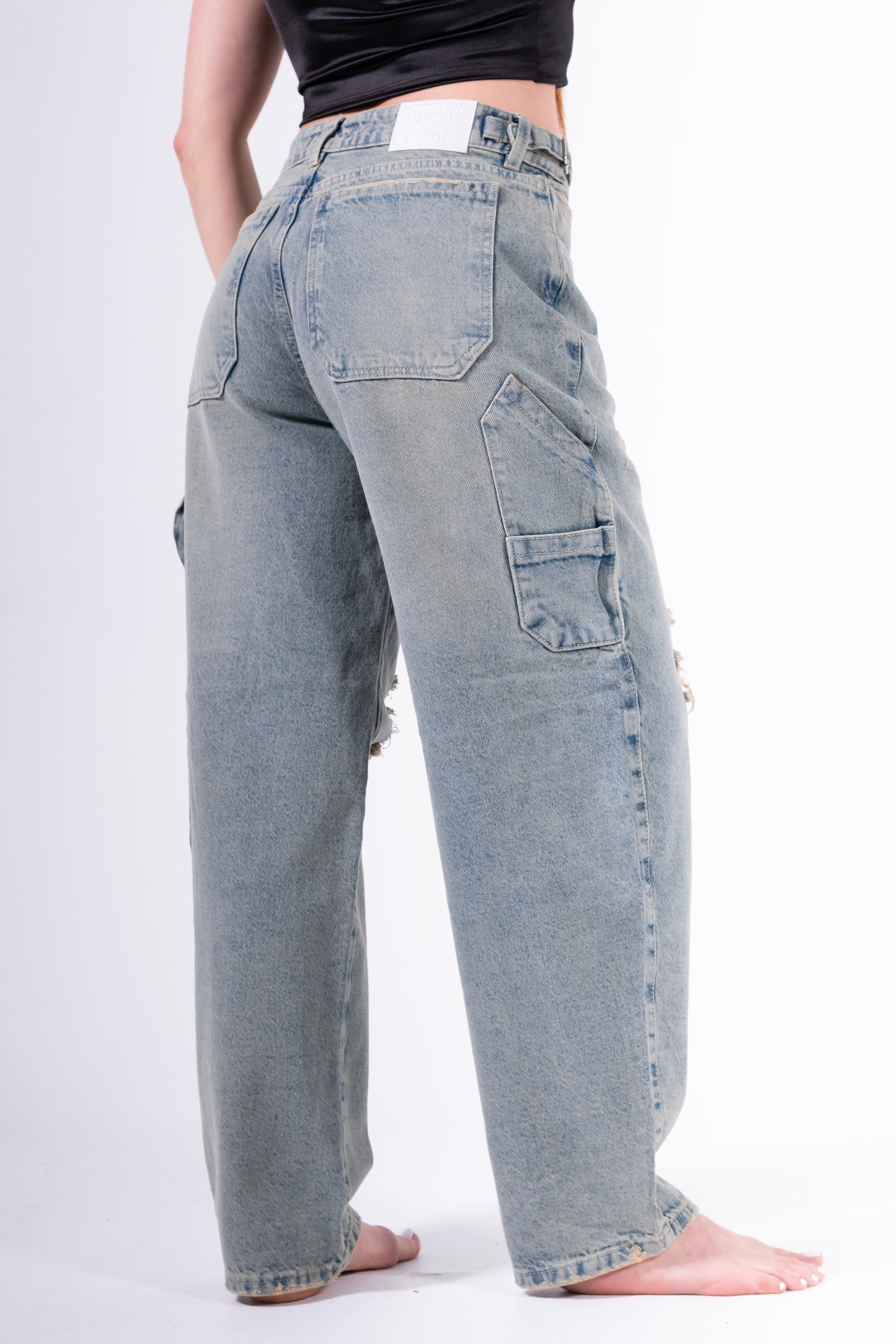 Jean baggy roto rodilla mantequilla
