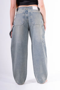Jean baggy roto rodilla mantequilla
