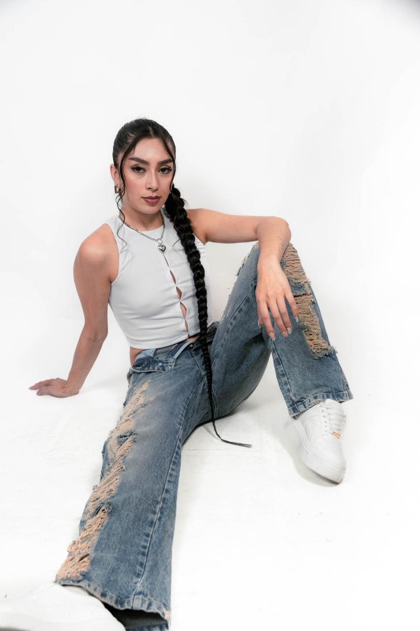 resized_image12_853x1280